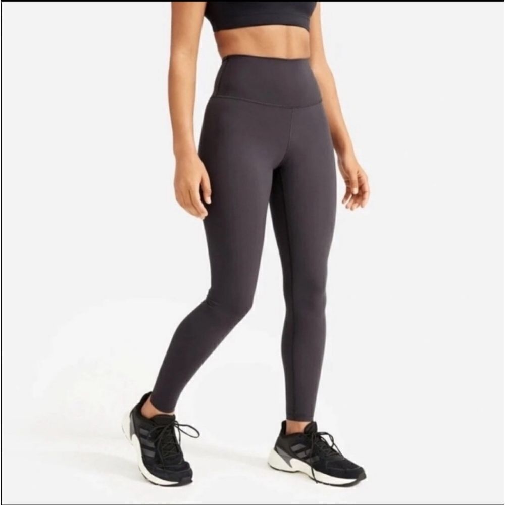Everlane ReNew Performance Athletic Leggings Size Small